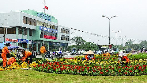 Thành phố Nam Định chỉnh trang đô thị đón Tết Mậu Tuất