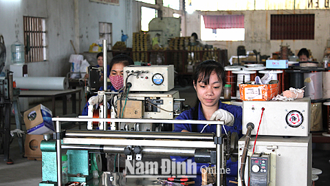 Thị trấn Xuân Trường đẩy mạnh sản xuất công nghiệp