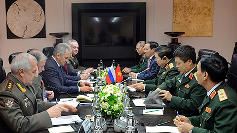 Việt Nam và Liên bang Nga ký Kế hoạch phát triển hợp tác quốc phòng song phương giai đoạn 2018-2020