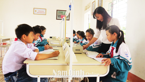 Bình Minh chăm lo phát triển sự nghiệp giáo dục