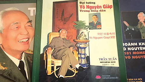 Ra mắt sách ảnh về Đại tướng Võ Nguyên Giáp bản song ngữ Việt - Hàn