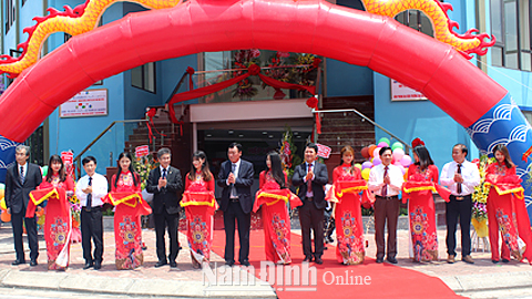 Khai trương Văn phòng đại diện ba bên Nam Định - Mi-y-a-gia-ki và Trường Đại học Mi-na-mi Ky-u-su