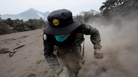 Guatemala nỗ lực tìm kiếm nạn nhân của vụ phun trào núi lửa