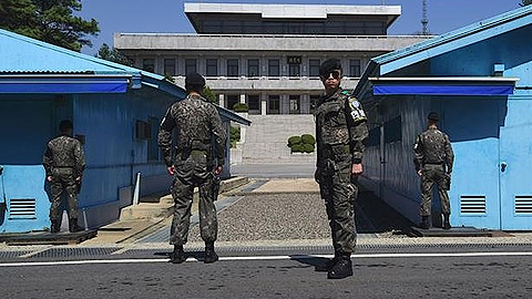 Hàn Quốc ngừng xây dựng các căn cứ quân sự ở biên giới với Triều Tiên