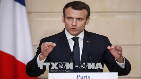 Pháp kêu gọi EU thúc đẩy quan hệ chiến lược với Nga về quốc phòng