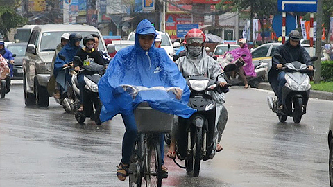 Không khí lạnh tăng cường gây mưa lớn tại Nam Trung Bộ