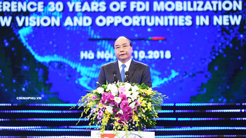 Thủ tướng Nguyễn Xuân Phúc chủ trì Hội nghị 30 năm thu hút đầu tư nước ngoài tại Việt Nam