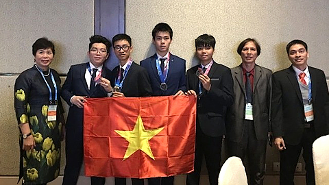 Việt Nam giành Huy chương Vàng tại kỳ thi Olympic về Vật lý thiên văn quốc tế