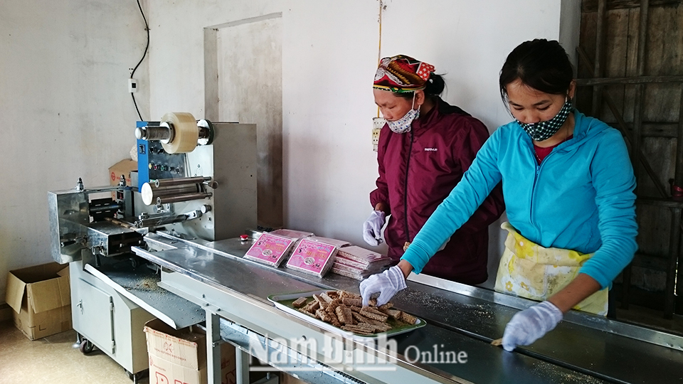 Các làng nghề chế biến lương thực vào vụ Tết
