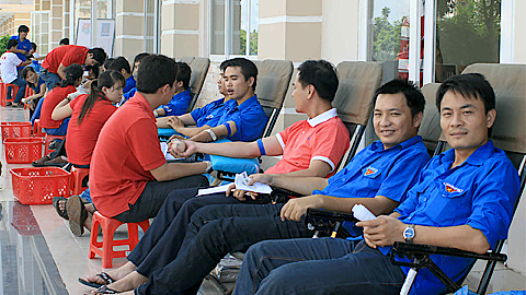 Đẩy mạnh công tác vận động hiến máu tình nguyện
