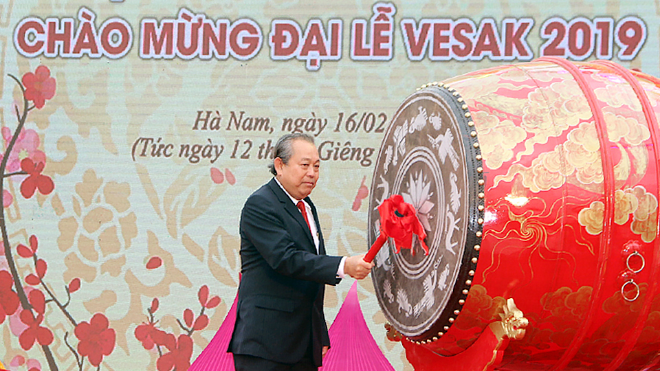 Phó Thủ tướng Thường trực Chính phủ Trương Hòa Bình dự Lễ khai hội Chùa Tam Chúc