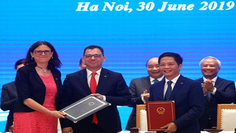 Truyền thông quốc tế đánh giá cao Việt Nam và EU ký EVFTA và EVIPA