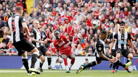 Vòng 5 Premier League: Liverpool lạnh lùng thắng Newcastle 3-1