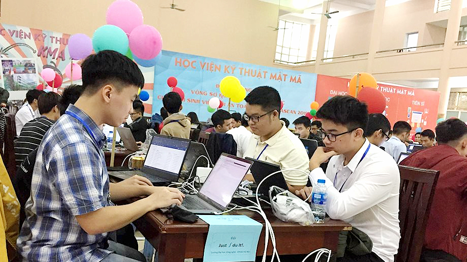 10 đội Việt Nam lọt vòng thi chung khảo &quot;Sinh viên với an toàn thông tin ASEAN&quot;