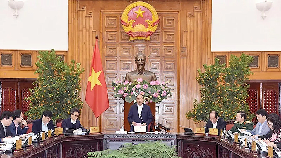 Thủ tướng Nguyễn Xuân Phúc chủ trì họp về phòng, chống dịch nCoV