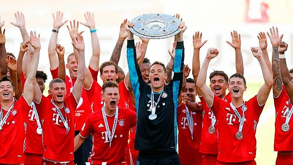 Bayern Munich lần thứ tám liên tiếp vô địch Bundesliga