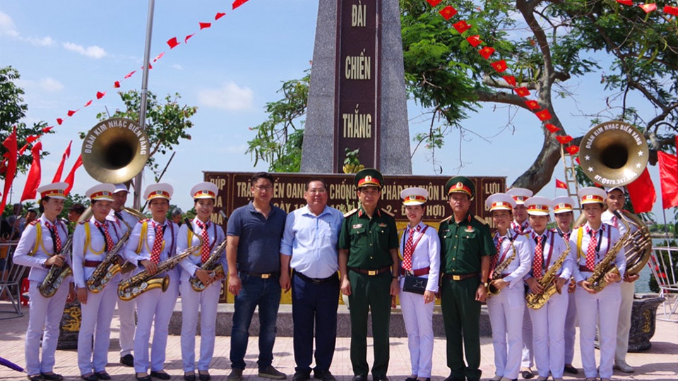 Xã Hồng Quang khánh thành Đài Chiến thắng kháng chiến chống Pháp