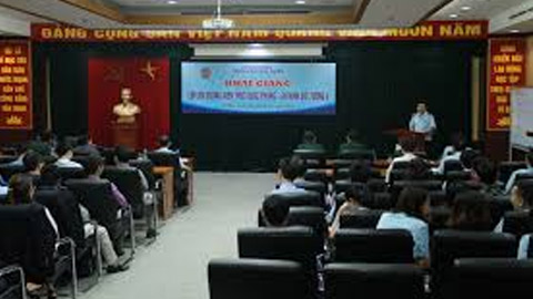 Thành phố Nam Định bồi dưỡng kiến thức quốc phòng - an ninh cho đối tượng 4 Cục Thuế tỉnh