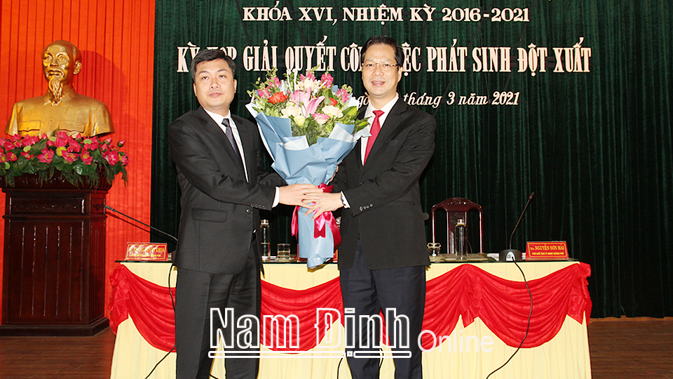Hội đồng nhân dân thành phố Nam Định bầu bổ sung chức danh Chủ tịch UBND thành phố