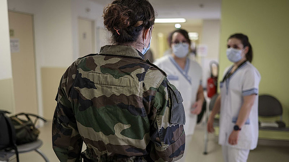 Pháp huy động quân đội tham gia chiến dịch tiêm chủng vaccine Covid-19