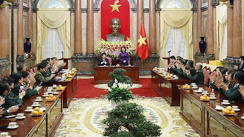 Phó Chủ tịch nước Đặng Thị Ngọc Thịnh gặp mặt Đoàn đại biểu Hội truyền thống Trường Sơn - Đường Hồ Chí Minh tỉnh