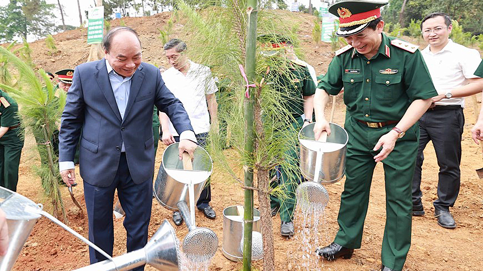 Chủ tịch nước Nguyễn Xuân Phúc dự lễ phát động trồng cây "Đời đời nhớ ơn Bác Hồ"