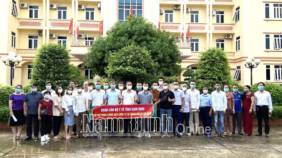 20 cán bộ, nhân viên y tế tỉnh tham gia hỗ trợ công tác phòng, chống dịch tại Thành phố Hồ Chí Minh