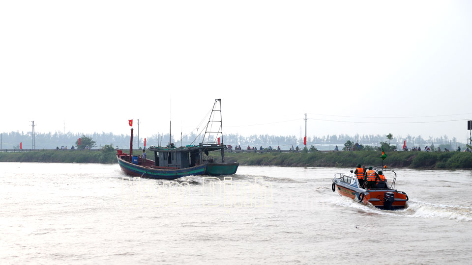 Giao Thủy tích cực thực hiện các biện pháp chống khai thác hải sản IUU