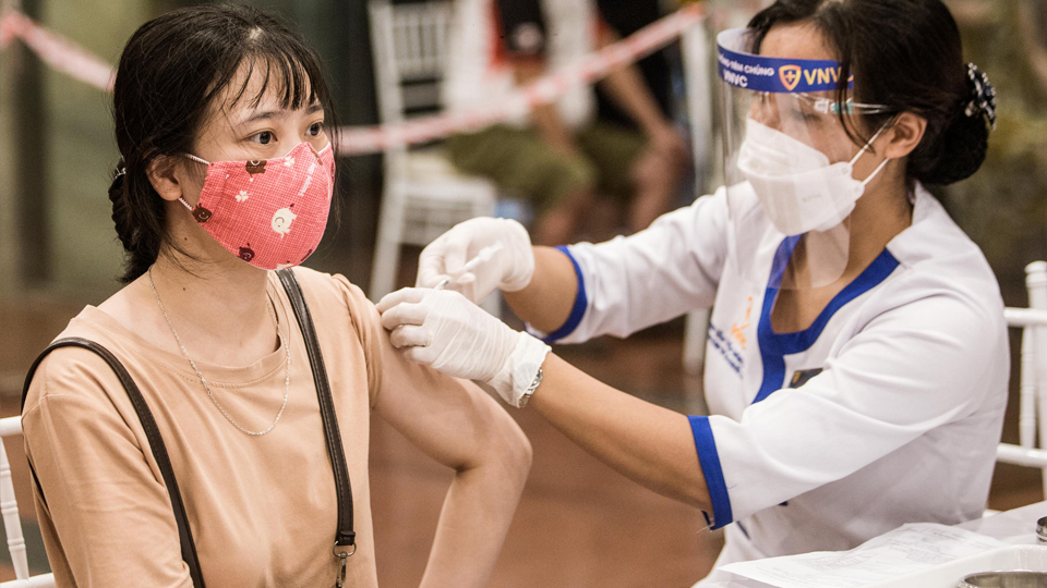 Thành phố Nam Định triển khai chiến dịch tiêm vắc-xin phòng COVID-19 cho trẻ em từ 12-17 tuổi