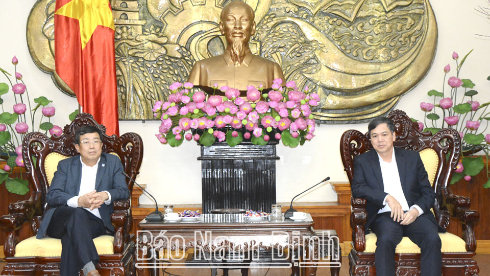Tập đoàn Dầu khí Quốc gia Việt Nam ủng hộ 500 triệu đồng vào Chương trình Tết cho người nghèo của tỉnh