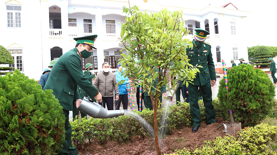 Lực lượng vũ trang tỉnh phát động Tết trồng cây đầu Xuân Nhâm Dần 2022