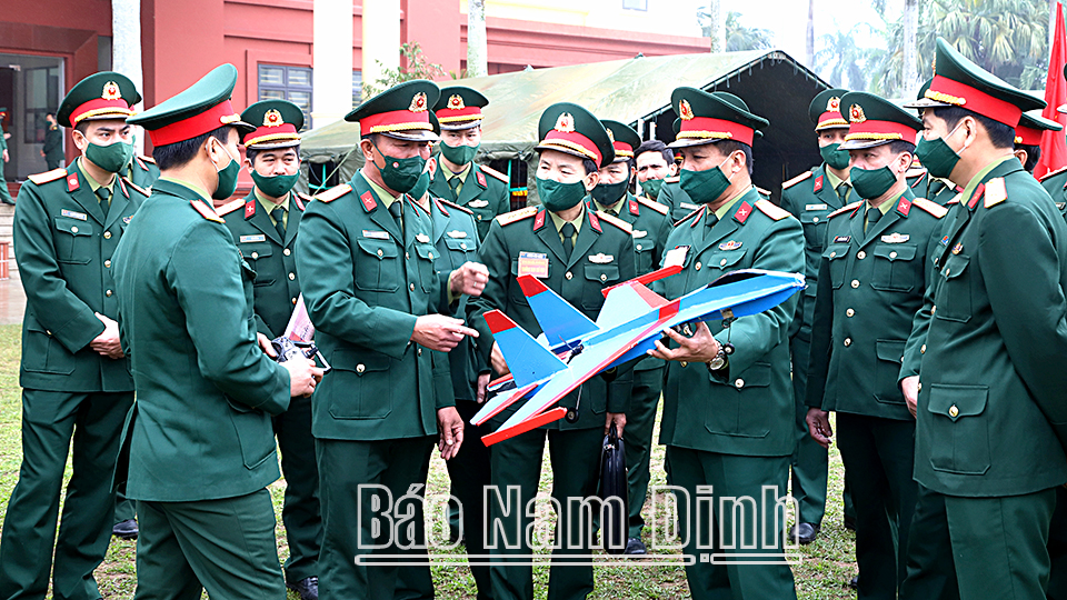 Phát huy truyền thống anh hùng xây dựng lực lượng vũ trang tỉnh ngày càng vững mạnh