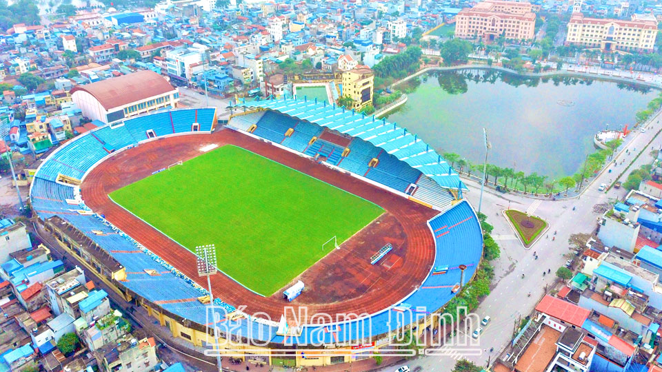 Sân vận động Thiên Trường sẵn sàng cho các trận tranh tài môn bóng đá nam SEA Games 31