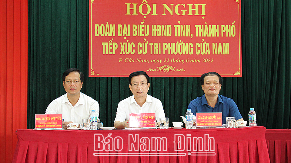 Đồng chí Chủ tịch UBND tỉnh tiếp xúc cử tri thành phố Nam Định