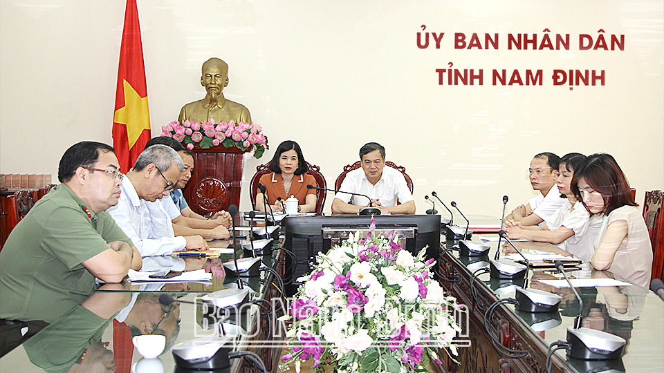 Triển khai toàn diện, mạnh mẽ công tác người Việt Nam ở nước ngoài trong tình hình mới