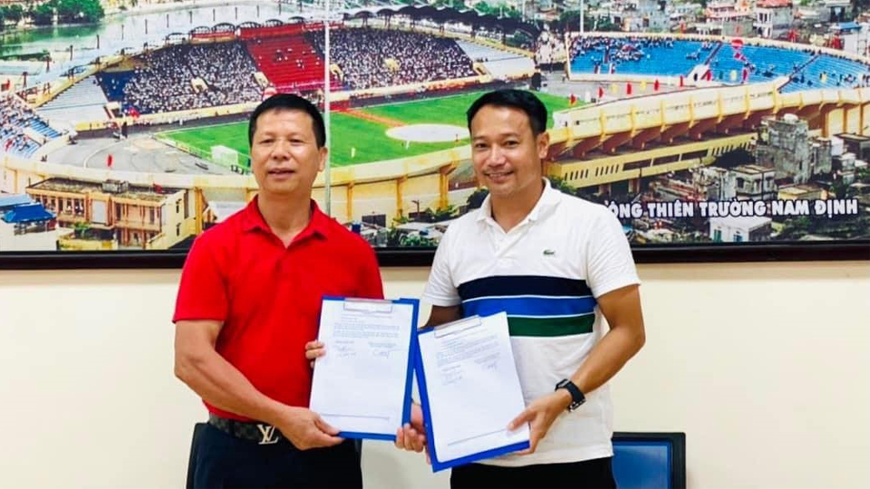 Câu lạc bộ bóng đá Nam Định có tân Huấn luyện viên trưởng trong giai đoạn 2 V-League 2022