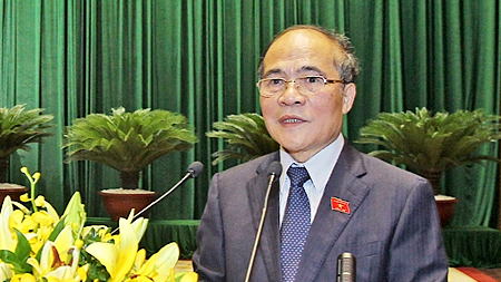 Chủ tịch Quốc hội Nguyễn Sinh Hùng đọc Diễn văn khai mạc kỳ họp. Ảnh: Nhan Sáng - TTXVN