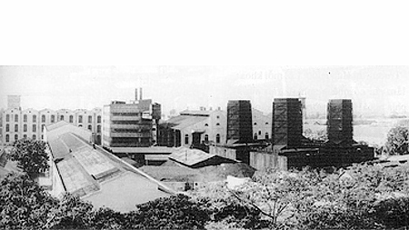 Một phần Nhà máy Dệt Nam Định trước năm 1965.