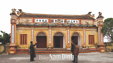 Di tích lịch sử đền Chính, làng Hoành Nhị, Thị trấn Ngô Đồng được công nhận là di tích lịch sử - văn hóa cấp tỉnh năm 1998.