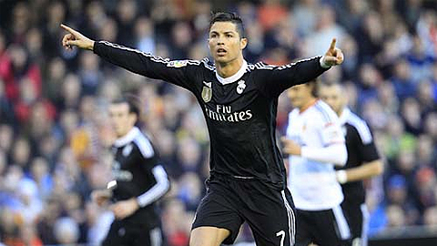 Ronaldo ăn mừng bàn thắng mở tỉ số (Ảnh: Getty) 