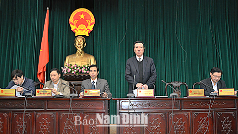 Đồng chí Đoàn Hồng Phong, Phó Bí thư Tỉnh uỷ, Chủ tịch UBND tỉnh phát biểu kết luận hội nghị.