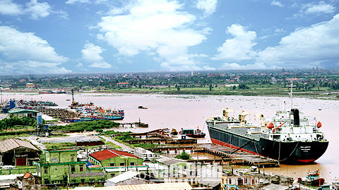 Cảng Ninh Cơ, Thị trấn Thịnh Long (Hải Hậu).