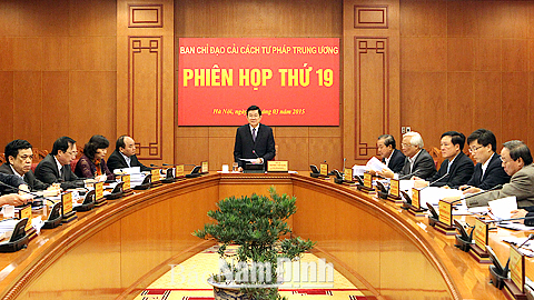 Chủ tịch nước Trương Tấn Sang, Trưởng Ban Chỉ đạo Cải cách tư pháp Trung ương chủ trì phiên họp. Ảnh: Nguyễn Khang - TTXVN