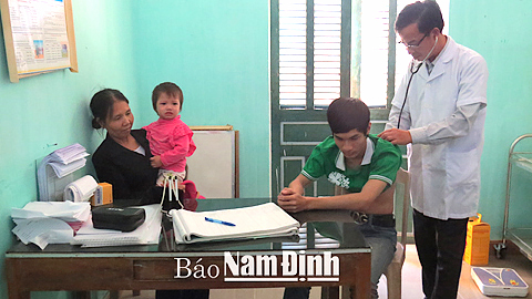 Chăm sóc sức khỏe ban đầu cho người dân tại Trạm Y tế Thị trấn Liễu Đề.
