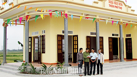 NVH thôn Phú Thọ được khánh thành tháng 1-2016 có diện tích 350m2 với kinh phí đầu tư 520 triệu đồng chủ yếu từ nguồn ngân sách xã hội hoá.
