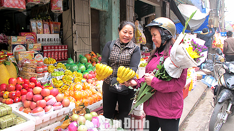 Đặc sản hoa quả các vùng miền tại chợ Mỹ Tho (TP Nam Định).