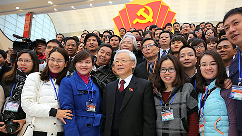 Tổng Bí thư Nguyễn Phú Trọng với các nhà báo.