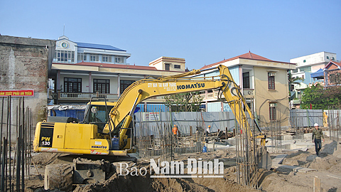 San nền móng nhà 7 tầng, Bệnh viện Mắt tỉnh do Cty CP Tư vấn Xây dựng và Phát triển Nam Định thi công.
