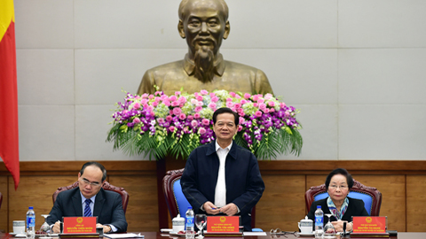 Thủ tướng Nguyễn Tấn Dũng chủ trì phiên họp. 