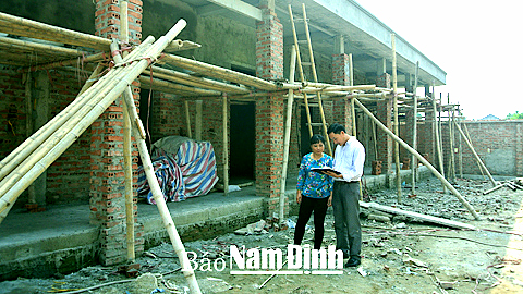 Kiểm tra thi công xây dựng Trạm Y tế xã Mỹ Thịnh (Mỹ Lộc).